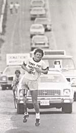 <a href=http://www.collectionscanada.ca/obj/002027/f1/nlc010246-v6.jpg>Terry Fox running on the highway</a>