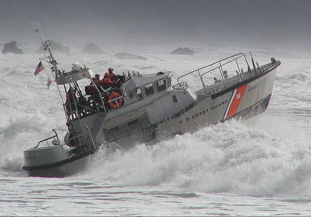<a href=http://www.uscga34.com/images/uscg-surf.jpg>US Coast Guard in action</a>