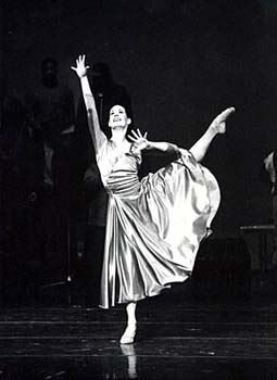 (http://www.balletmagnificat.com/gallery/archives/index.htm)