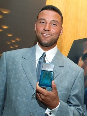 Smile! (http://z.about.com/d/racerelations/1/0/q/derekjeter.jpg)