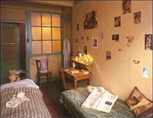 Anne's bedroom in the attic (I got this picture at ask.com)