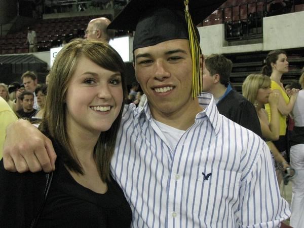 Devon and Emily (http://viewmorepics.myspace.com/index.cfm?fuseaction=viewImage&friendID=179616719&albumID=1464002&imageID=20059650)
