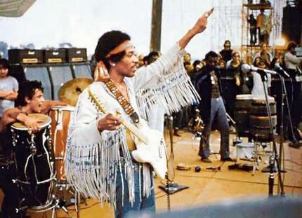 jimi hendrix at woodstock (http://www.wilsdomain.com)