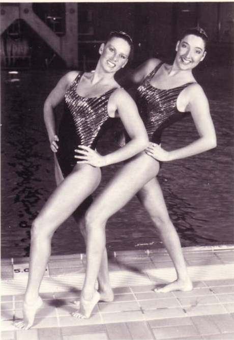 This is Michelle Cameron and Carolyn Waldo (https://www.playle.com/pictures/PMK70751.jpg)