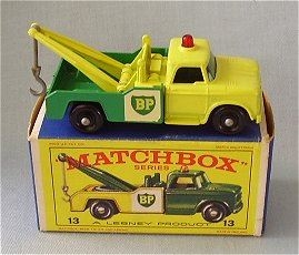 Matchbox car (http://1.bp.blogspot.com/_gb-JVVPbQkU/Rp_-tW66f0I/AAAAAAAAARA/8tf-6AqTMEw/s320/17odell.600.jpg)