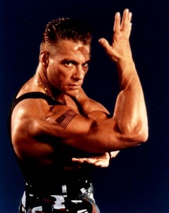  (http://imagecache2.allposters.com/images/pic/54/039_22352~Jean-Claude-Van-Damme-Posters.jpg)