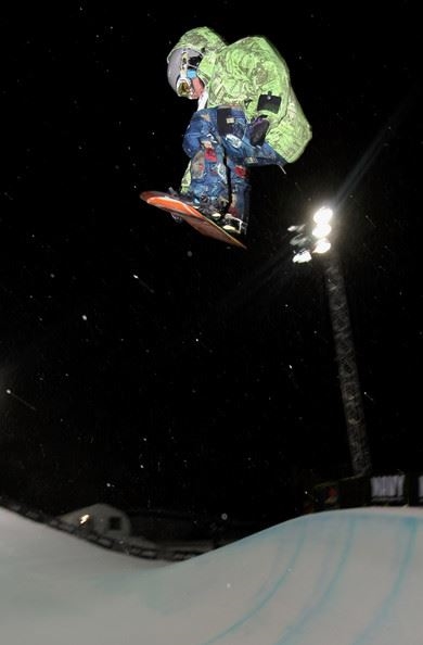 Danny Kass in action (http://www.zimbio.com/pictures/inPZ4SUsqzr/Winter+X+Games+Day+4/54VRMelwwWv/Danny+Kass)