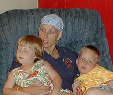 Sarah holding Julie and Ethan (Dewayne Janes)
