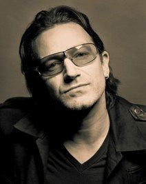 Paul Hewson (Bono) (http://newparadigmdigest.com/wp-content/uploads/2008/10/bono-original.jpg)