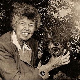  (http://www.positivityblog.com/_images/Eleanor_Roosevelt.jpg)