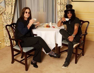Ozzy and Slash having tea (http://www.examiner.com/music-in-boise/ozzy-osbourne-to-release-new-cd-scream-june-sings-with-slash-video)