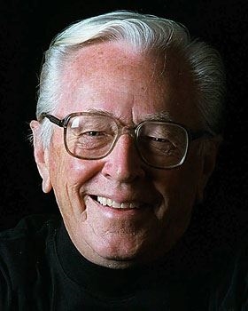  (http://www.latimes.com/includes/projects/hollywood/portraits/charles_schulz.jpg)