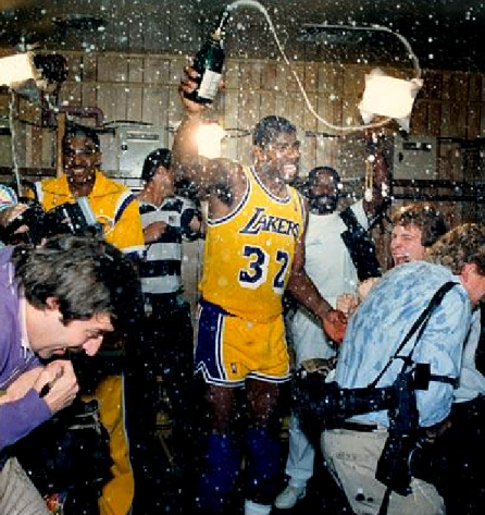 magic celebrating his win (https://mail.google.com/mail/?ui=2&ik=7bacf12491&view=att&th=130099d9318c1844&attid=0.1&disp=inline&realattid=f_gnw29ut10&zw)