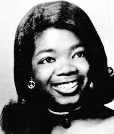 Oprah as a child (http://www.oprahwinfreybiography.net/wp-content/uploads/2011/05/Oprah-Winfreys-School-Photo1.jpg)
