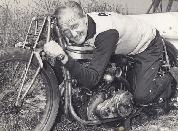 Burt Monro (motorcyclemuseum.org)
