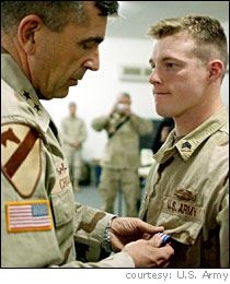  Matthew Zedwick receiving the Silver Star ( )