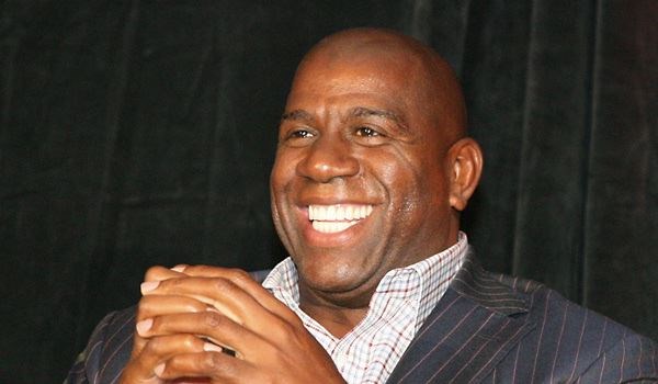  (http://www.looplane.com/sports/baseball-sports/magic-johnson-co-won-bid-for-los-angeles-dodgers/ (Loop Lane))