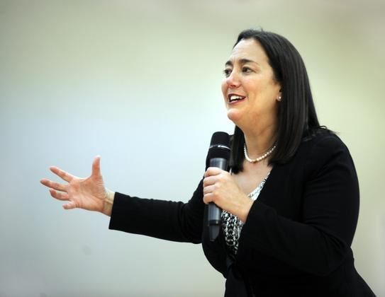 Gruwell spreads her ideas (http://www.semissourian.com/story/1803672.html (Southeast Missourian))