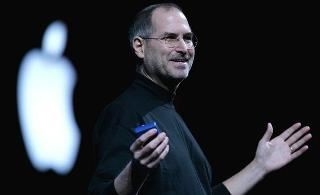 Apple CEO Steve Jobs at the Macworld Expo in 2005 (http://www.slate.com/articles/technology/longform/ ())