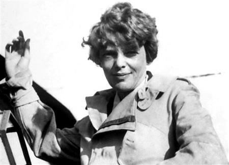 Amelia Earhart before take off (http://www.nydailynews.com/news/national/amelia-ea (Mansell for time life pictures))