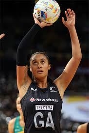 Maria Tutaia shooting a goal (www.mynetball.co.nz ())