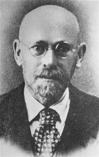 (https://en.wikipedia.org/wiki/Janusz_Korczak ())