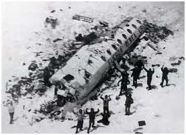 Roberto Clemente killed in plane crash, 1973 - ™