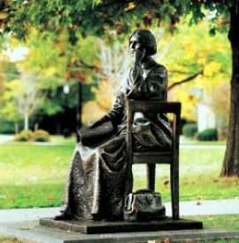 Statue of Elizabeth Blackwell at Geneva Medical Sc (http://www.sanfranciscoplasticsurgeryblog.com/wome ())