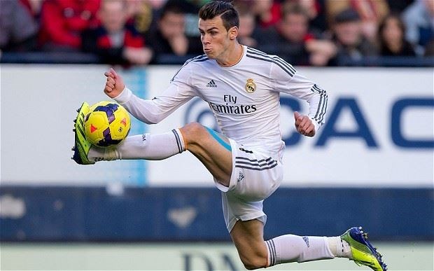 Gareth Bale in Action (http://i.telegraph.co.uk/multimedia/archive/02769/ (telegraph.com))