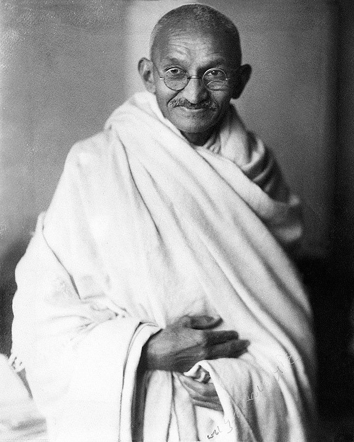 141853