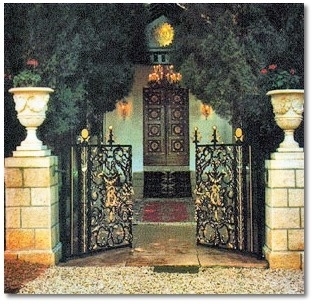 The Entrance to the Shrine of Bahá'u'lláh (http://www.shininglamp.org/postcard/)