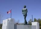 <a href=http://boldts.net/album/TerryFoxMemorial.shtml>The Terry Fox memorial</a> in Thunder Bay, Ontario. 