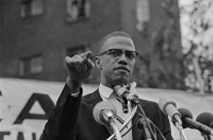 Malcomlm X speaking to the crowd  (Google Image)
