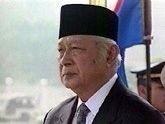 H.M.Soeharto as The President of Indonesia (www.yahoo.com)