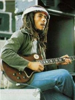  (http://poefrika.blogspot.com/2008/02/happy-birthday-bob.html)