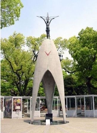 Sadako's statue portrays her holding a crane (http://www.squidoo.com/sadako-sasaki)