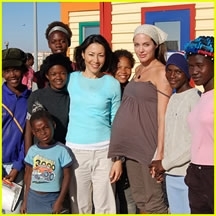 Angelina Helping in Africa (examiner.com)