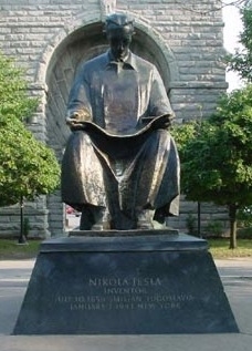 The Tesla Monument in Niagara Falls, New York (Google pics)