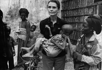 Hepburn nursing the sick children
