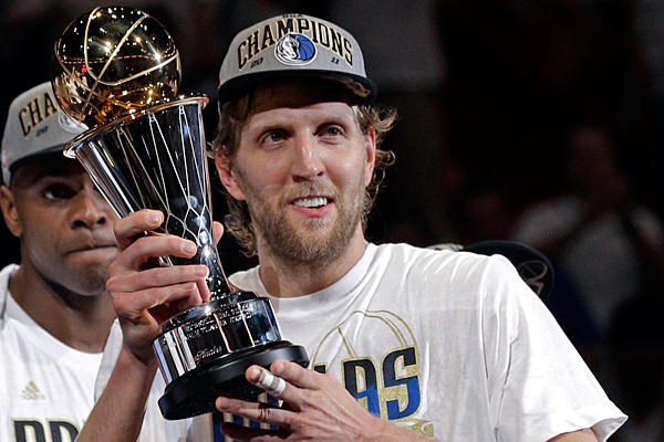  (http://www.csmonitor.com/var/ezflow_site/storage/images/media/images/0613-dallas-mavericks-dirk-nowitzki/10316733-1-eng-US/0613-dallas-mavericks-Dirk-Nowitzki_full_600.jpg ())