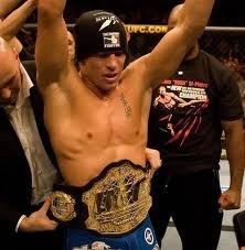  (http://fiveouncesofpain.com/2012/02/01/georges-st-pierre-no-longer-sees-himself-as-champion/ ())