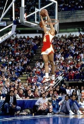 Spud in the 1986  Slam Dunk Contest (SpudWebb.com (Getty Images))