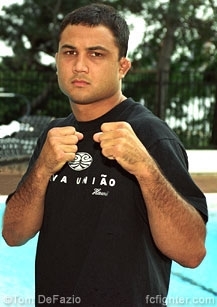 BJ PENN  (http://www.fcfighter.com/PICTURES/MISC/bj-penn.jpg (http://www.fcfighter.com/PICTURES/MISC/bj-penn.jpg))