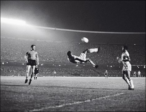 Pele shows the world his legendary bicicle kick (http://www.bbc.co.uk/cumbria/content/image_galleri ())