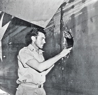 Louie inspecting the ships damages (http://www.awesomestories.com/images/user/e56f968a ())