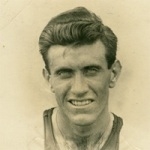 Louie close up (http://laurahillenbrandbooks.com/wp-content/uploads/2010/10/louie-zamperini.jpg)