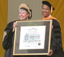 Jemison recieves Doctorate of Engineering  (http://www.bulletin.hmc.edu/archives/2007/summer/c ())