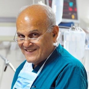 Dr Magdi Yacoub  