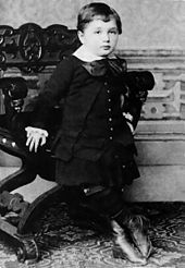 three year old Albert Einstein in 1882 (https://en.wikipedia.org/wiki/Albert_Einstein ())