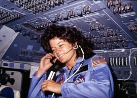 Sally Ride Inside The Aircraft. (http://usatoday30.usatoday.com/tech/science/space/ ())